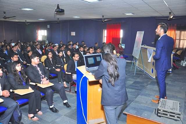 Lingaya's_Vidyapeeth